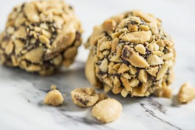Dorinda&#039;s Chocolates &amp; Essentials photo