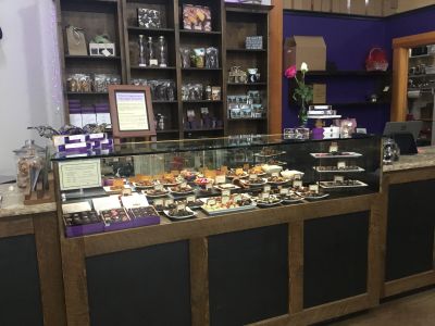 Dorinda&#039;s Chocolates &amp; Essentials photo